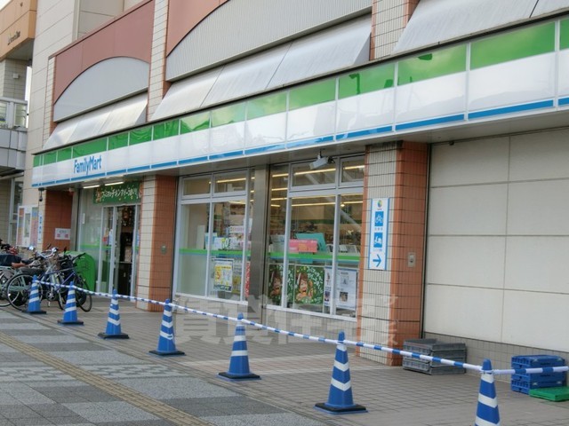 コンビニ　ファミリーマート　御池山ノ内（コンビニ）まで229m