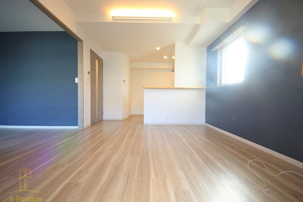 居室・リビング　ルリーフ真法院