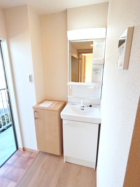 洗面設備　独立洗面化粧台