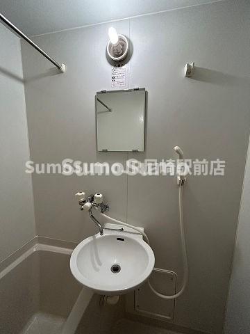 洗面設備　コンパクトで使いやすい洗面所