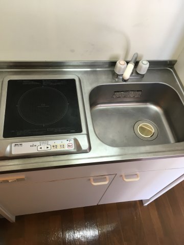 キッチン　ＩＨ一口コンロ付き