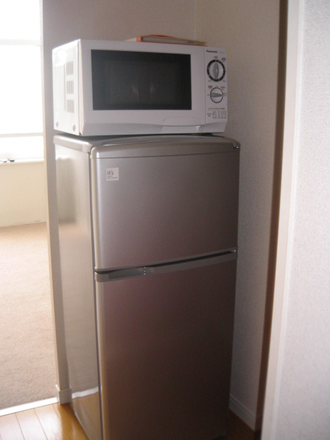 その他設備　電子レンジ・冷蔵庫付き