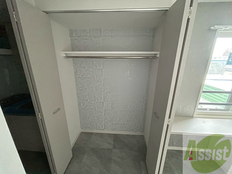 収納　洋室にはクローゼットがあるのですっきり片付きそうです。