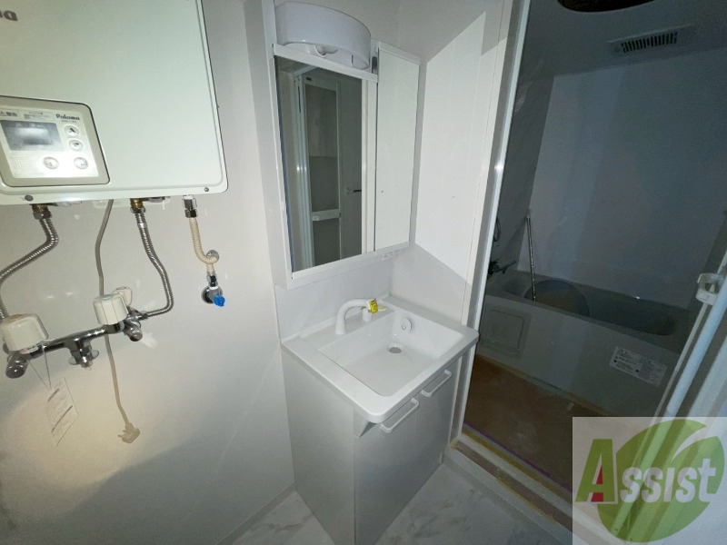 洗面設備　シャンプードレッサーで身支度もラクラクです！