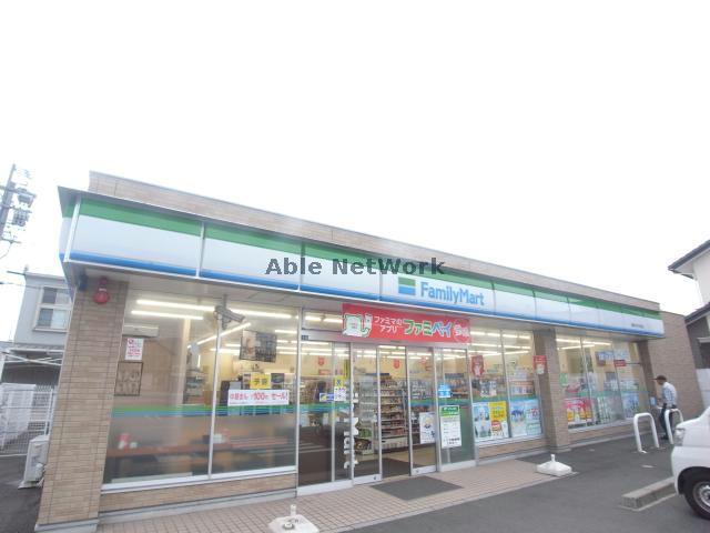 コンビニ　ファミリーマート岐阜さぎやま店（コンビニ）まで1149m