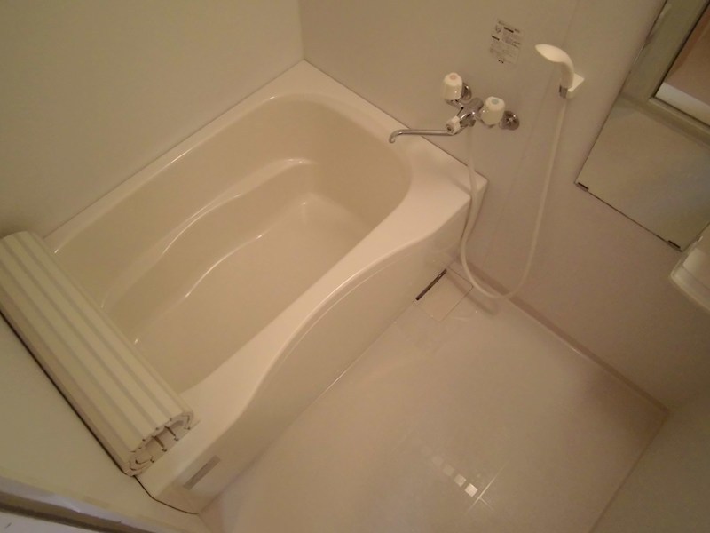 バス・シャワールーム　写真は103号