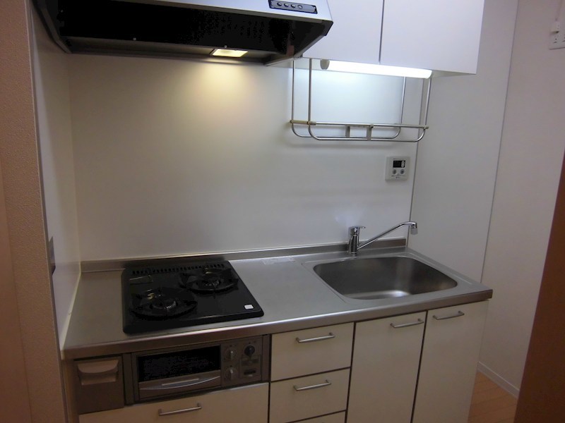 キッチン　写真は103号