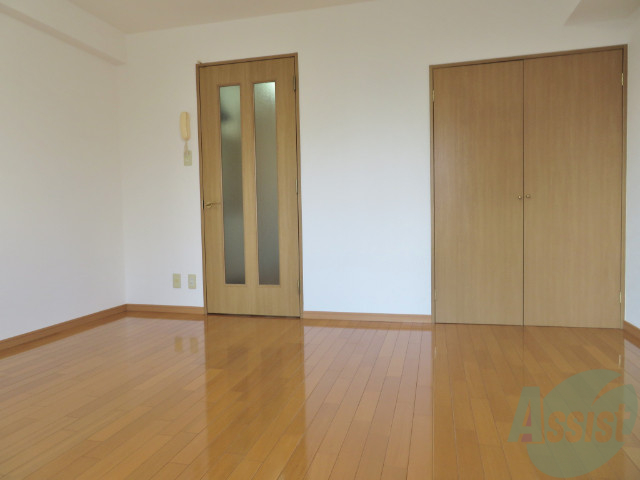 その他部屋・スペース　ベッドを置いても十分使いやすそうなお部屋です