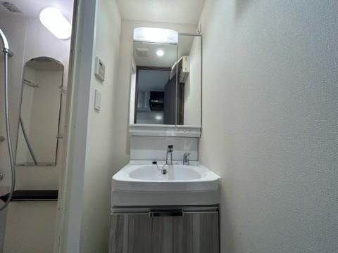 洗面設備　洗髪洗面化粧台