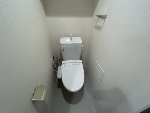 トイレ　シャワー付トイレ