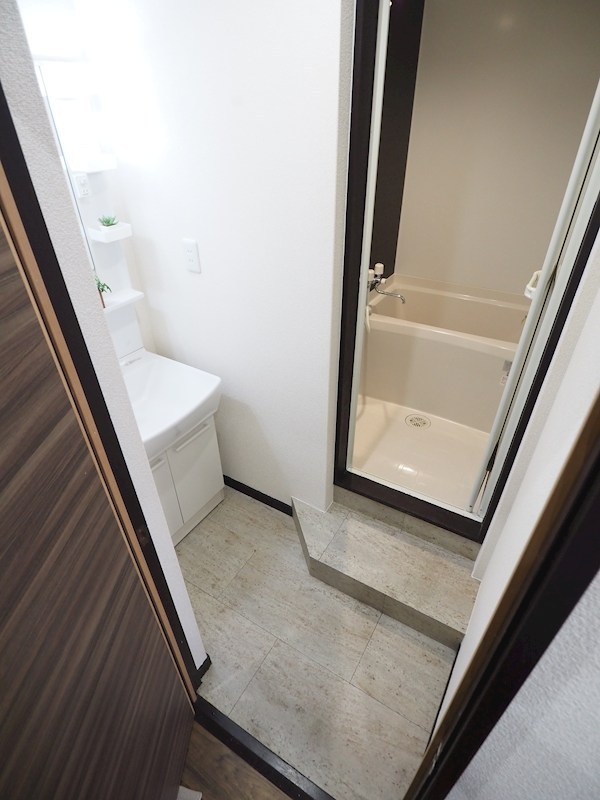 洗面設備　脱衣所もございます。