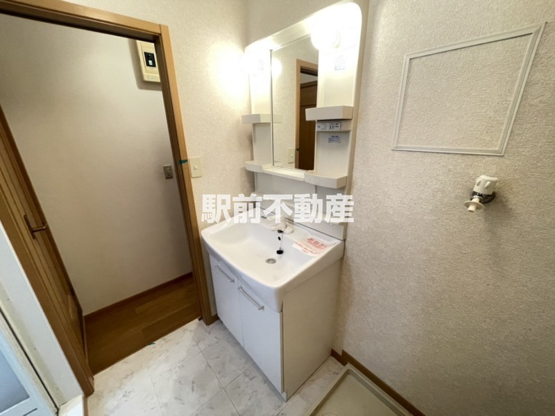 洗面設備　洗面化粧台です♪