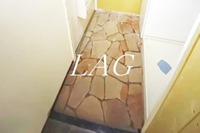 玄関　玄関です。