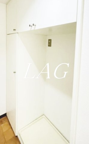 その他設備　室内洗濯機置き場です。