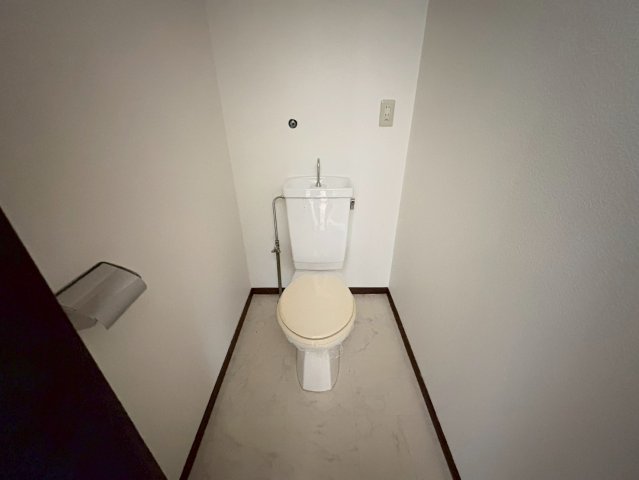 トイレ　福信ビル