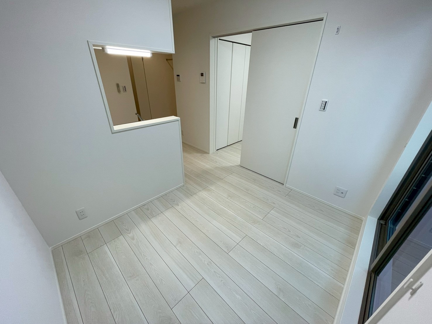 居室・リビング　※写真は同施工会社の別物件のものとなります。ご参考ください。