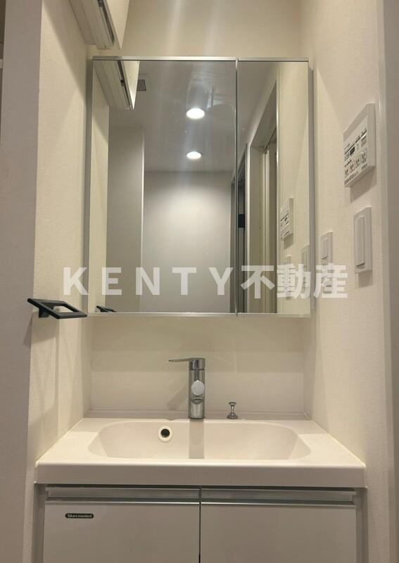 洗面設備　忙しい朝には欠かせない洗面所です