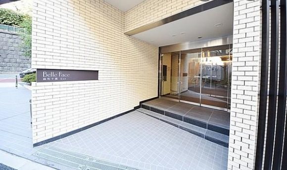 エントランス　★見学予約受付中★