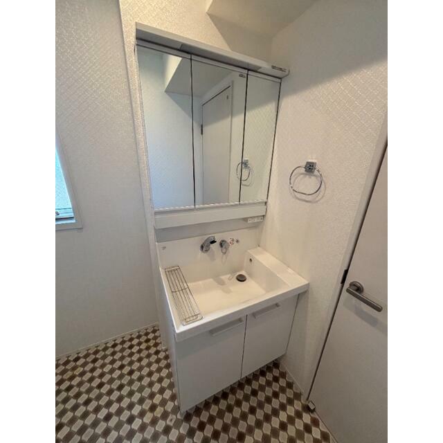 洗面設備　洗面台（他部屋参照）