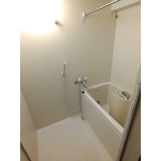 バス・シャワールーム　清潔感のある快適バスルーム♪