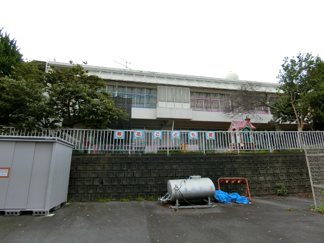幼稚園・保育園　梅花こども園（幼稚園・保育園）まで744m