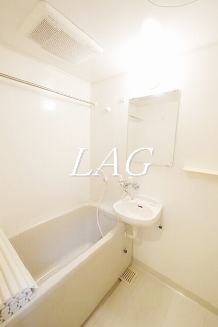 バス・シャワールーム　お風呂です。