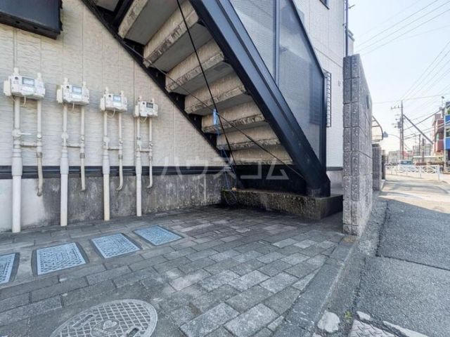 フルール武蔵野の外観写真