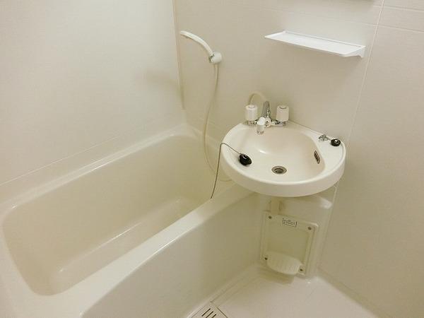 バス・シャワールーム　セパレート！