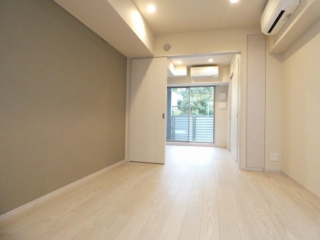 居室・リビング　居室