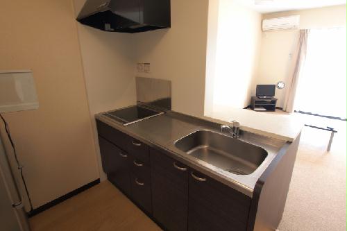 キッチン　女性に人気のカウンターキッチン