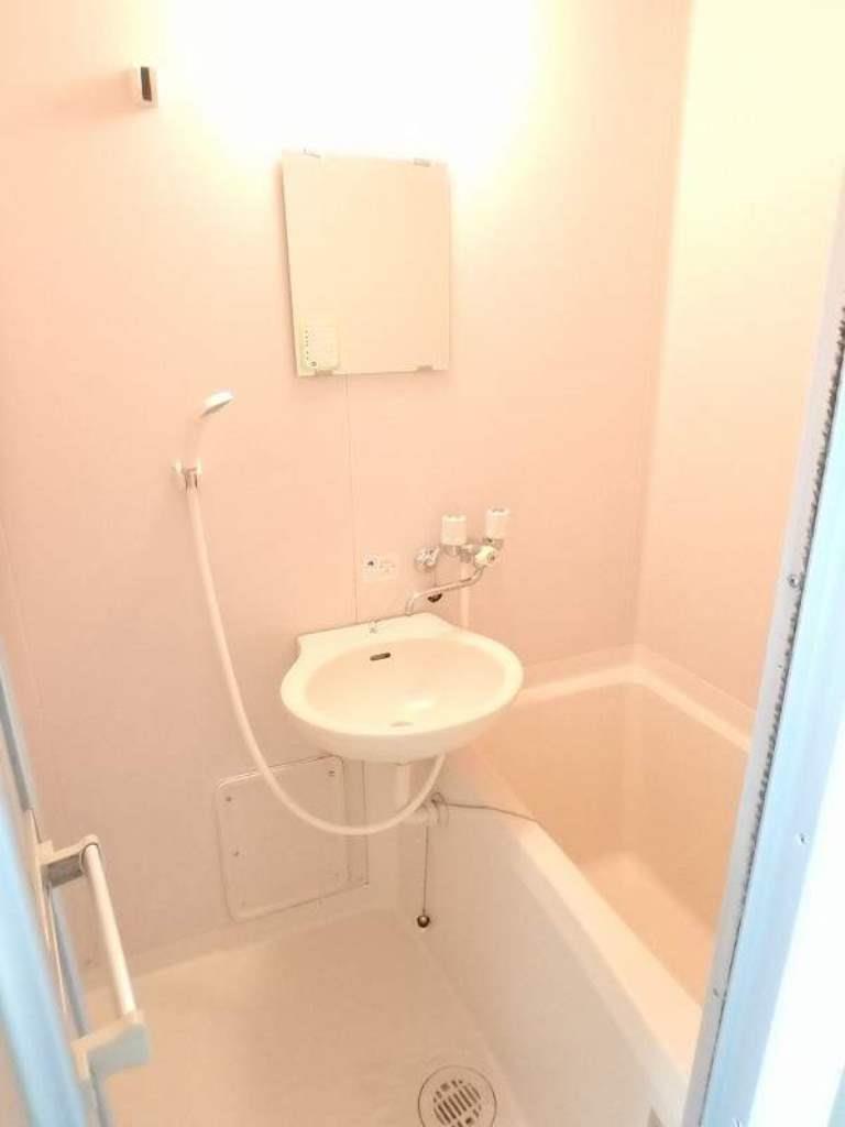 バス・シャワールーム　※他室参照