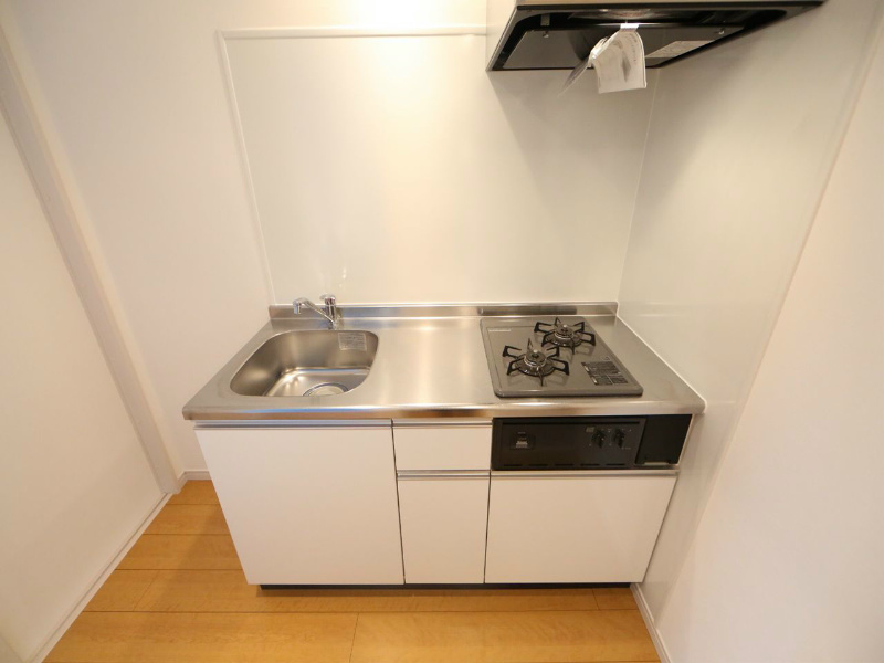 キッチン　システムキッチン（ガス2口コンロ付）同仕様写真