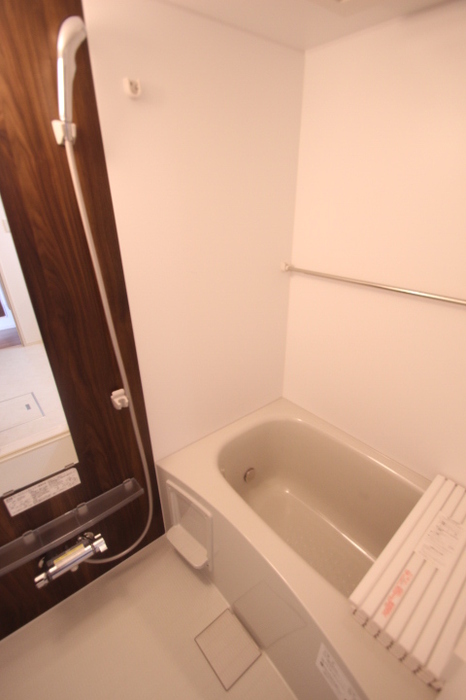 バス・シャワールーム　☆ゆったりくつろげるお風呂☆