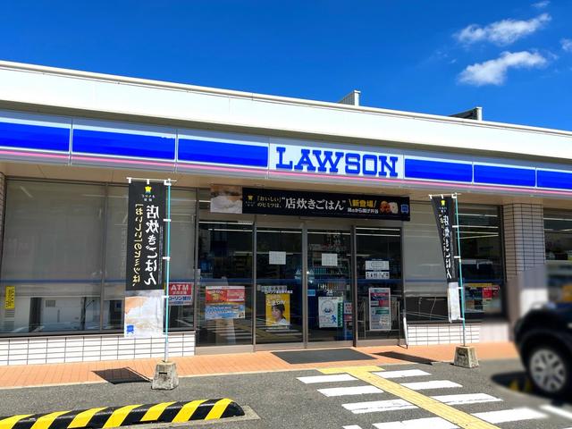 コンビニ　ローソン泉佐野大西店（コンビニ）まで302m