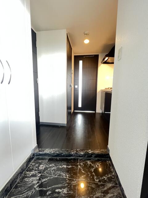 玄関　別部屋参考画像