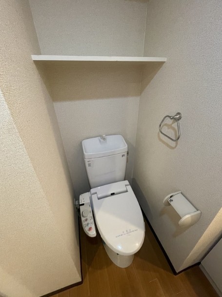 トイレ　トイレ