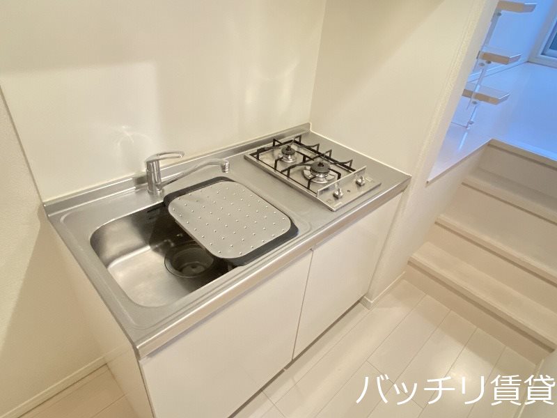 キッチン　同型タイプの為、現状を優先致します。