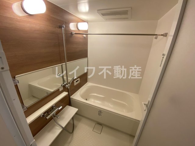 バス・シャワールーム　日々の暮らしに欠かせないお風呂です