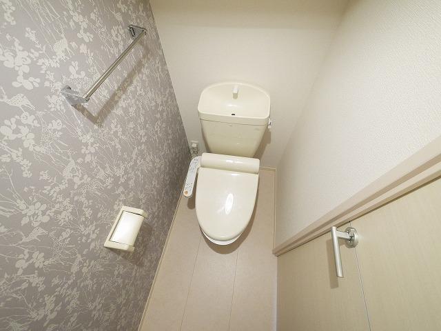 トイレ　シンプルで使いやすいトイレです