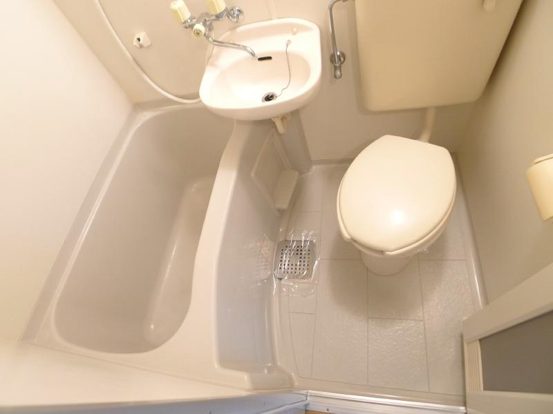 バス・シャワールーム　203号