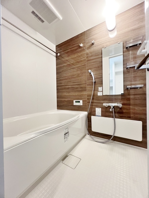 バス・シャワールーム