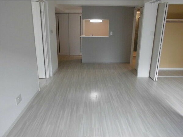 居室・リビング　☆13.6帖の広々としたリビングです！