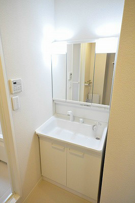 洗面設備　洗面脱衣所/シャワー付き洗面台
