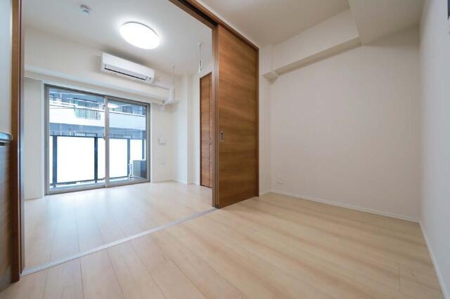 居室・リビング　?