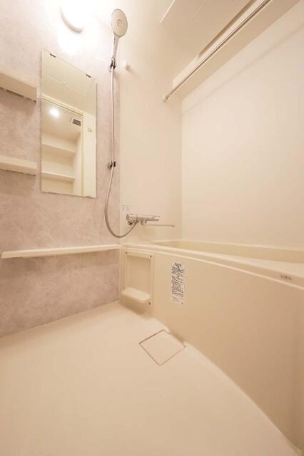 バス・シャワールーム　?