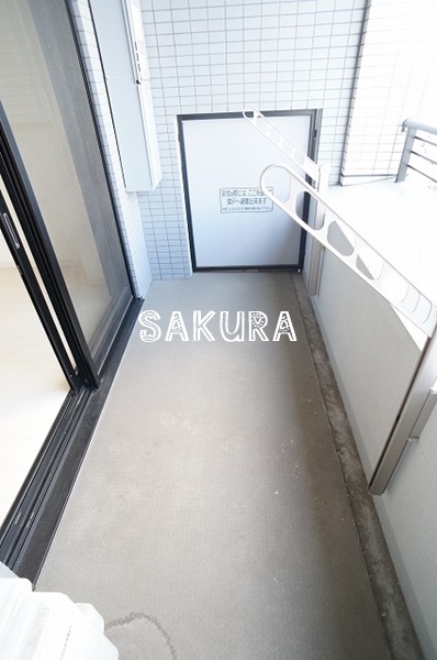 バルコニー　南西向きのバルコニー♪