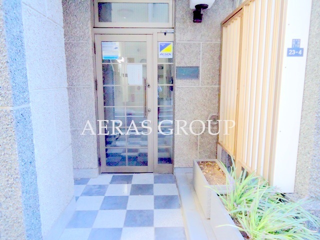 エントランス　入口部分