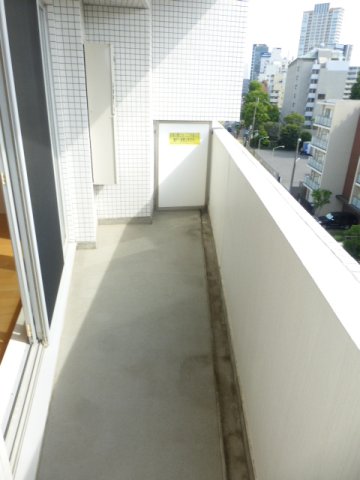 バルコニー　バルコニー