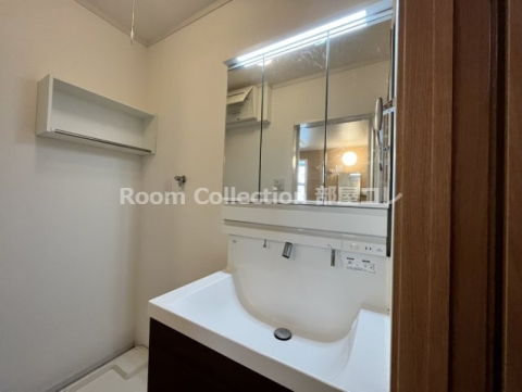 洗面設備　※同物件他部屋写真 反転の場合有