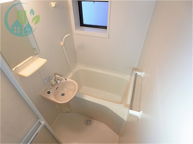 バス・シャワールーム　メゾン琵琶町